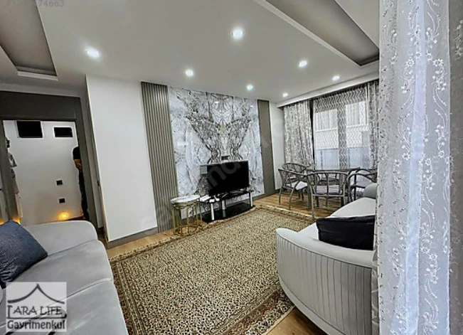 DENİZE YAKIN MERKEZİ KONUMDA EŞYALI AKILLI EV